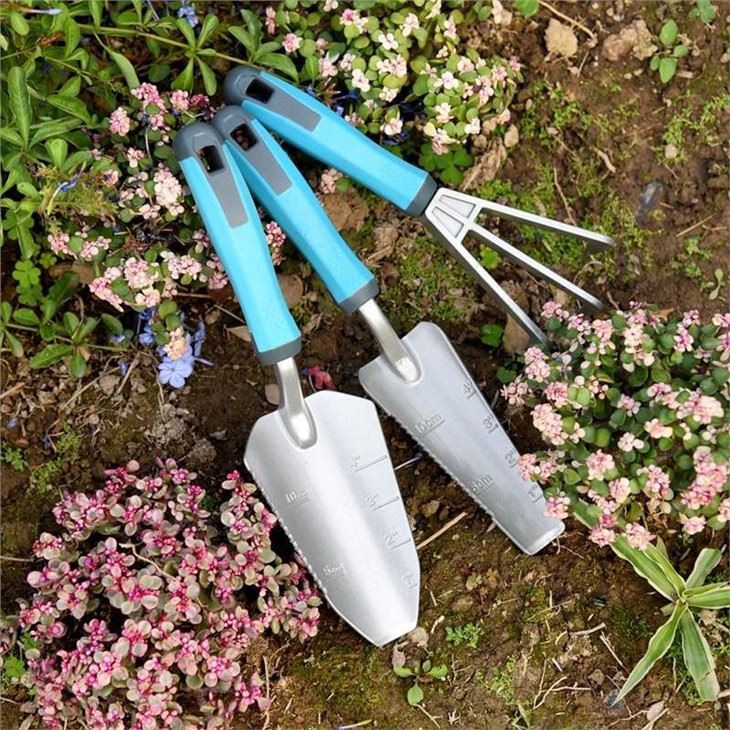 Transplanter Hand Tool